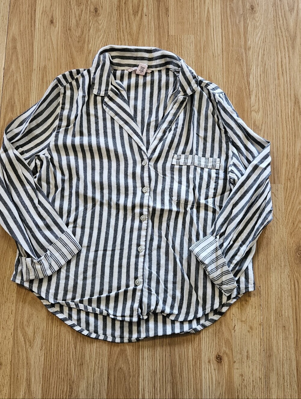 Victoria's Secret Striped Button-Up Pajama Shirt w/ Chest Pocket Size M